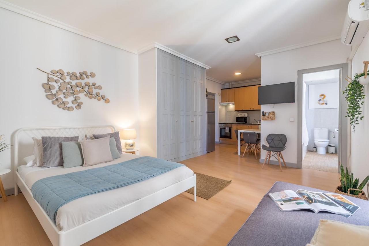 Apartamentos Fucar Madrid Buitenkant foto
