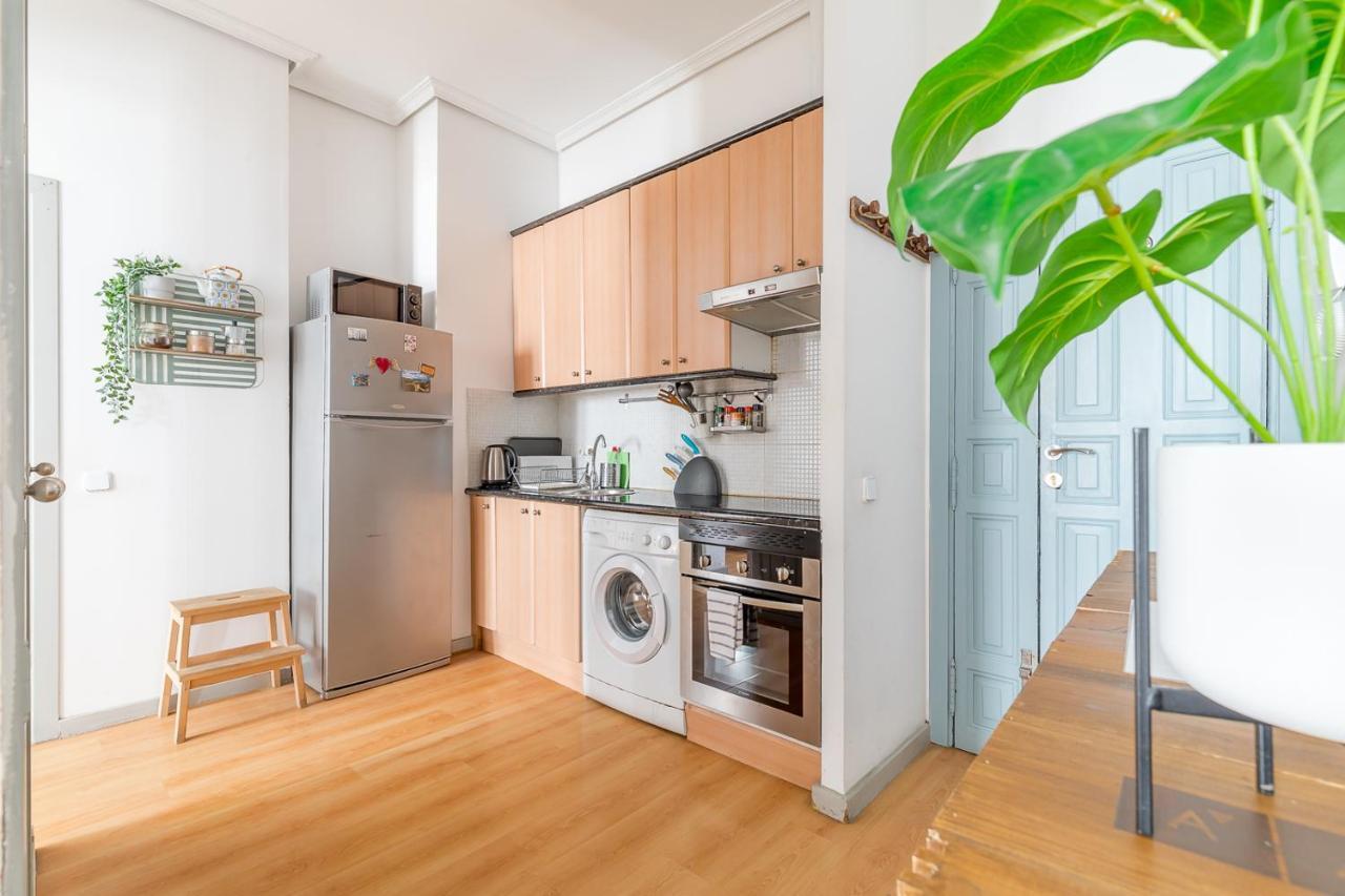 Apartamentos Fucar Madrid Buitenkant foto