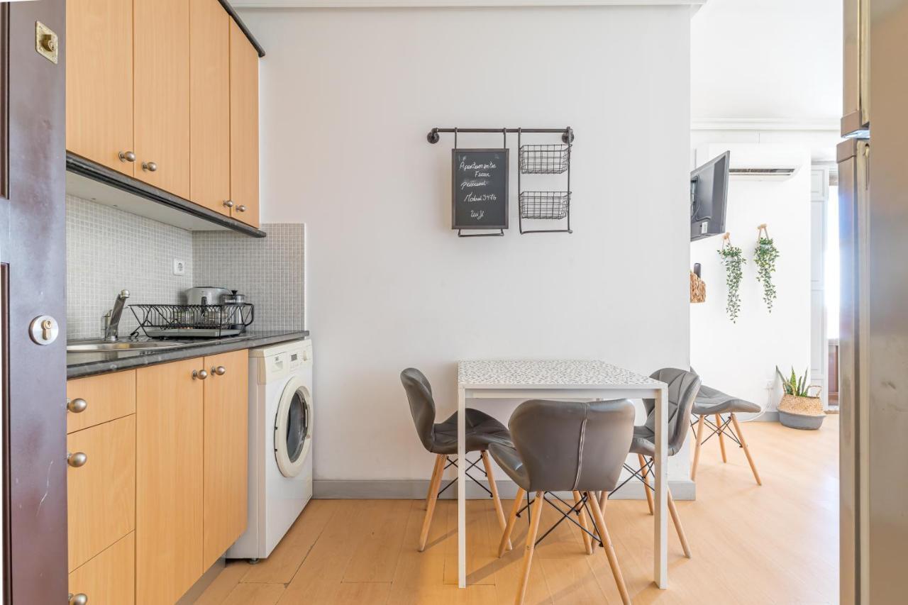 Apartamentos Fucar Madrid Buitenkant foto